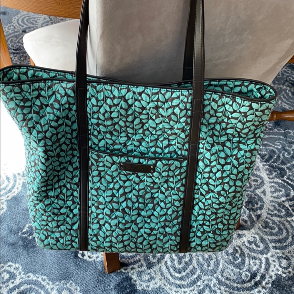Large Vera Bradley tote bag